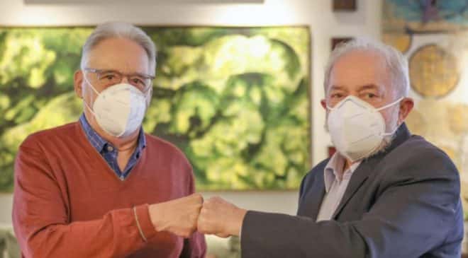 Lula e FHC almoçaram juntos. O cardápio? Política…
