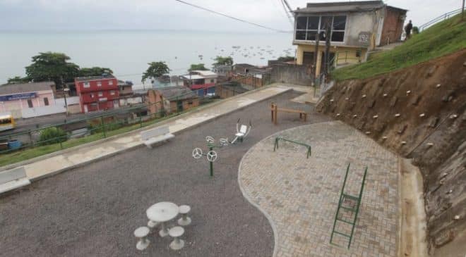 Salvador: Contenção de encosta entregue em Praia Grande, na capital, beneficia mais de três mil moradores