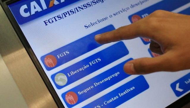 Caixa inicia distribuição de lucros do FGTS a trabalhadores