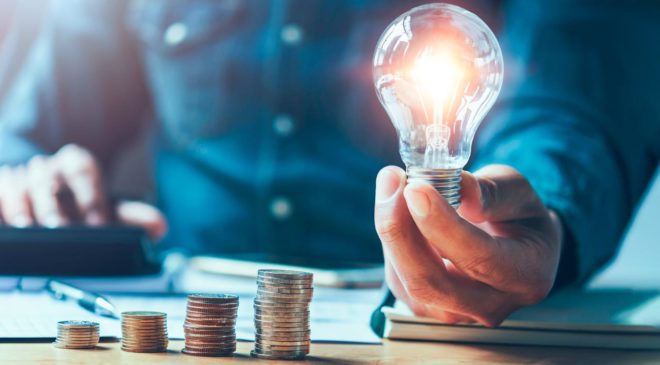 Custo de energia cresceu 22,4% para consumidor e 13% no varejo
