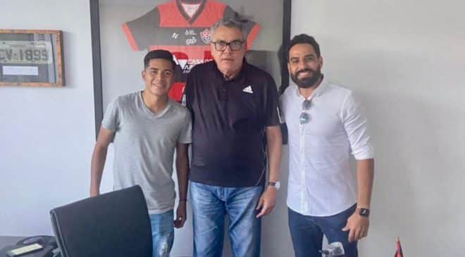 Vitória anuncia contratação do atacante boliviano Alain Niño