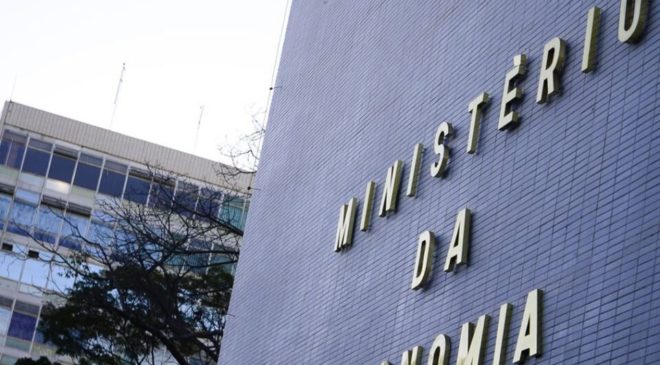 Hackers invadem sistema do Tesouro Nacional, PF investiga