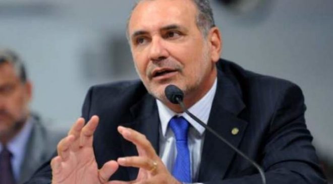 PT-BA recebe pedido de desfiliação de Nelson Pelegrino após aprovação ao TCM