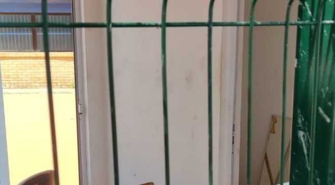 Após novo assalto, pais convocam protesto por segurança em escola municipal