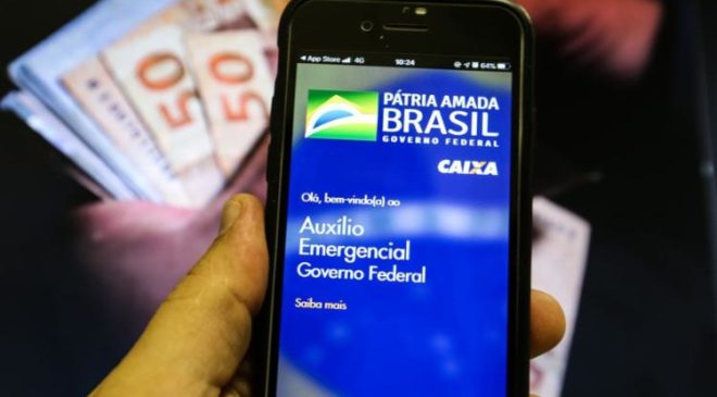 Se ligue: Trabalhadores nascidos em julho podem sacar auxílio emergencial