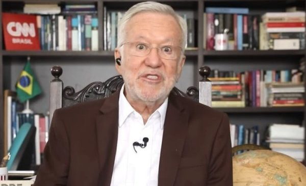 ‘Não podia decepcionar meus alunos’, afirma Alexandre Garcia sobre saída da CNN Brasil