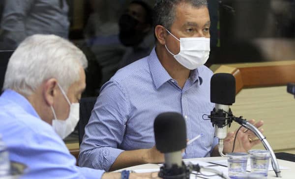 ‘Estamos fazendo uma revolução da paz, do amor e da saúde’, diz Rui em Irecê