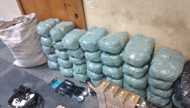 Em Feira de Santana, três homens são presos com grande quantidade de drogas
