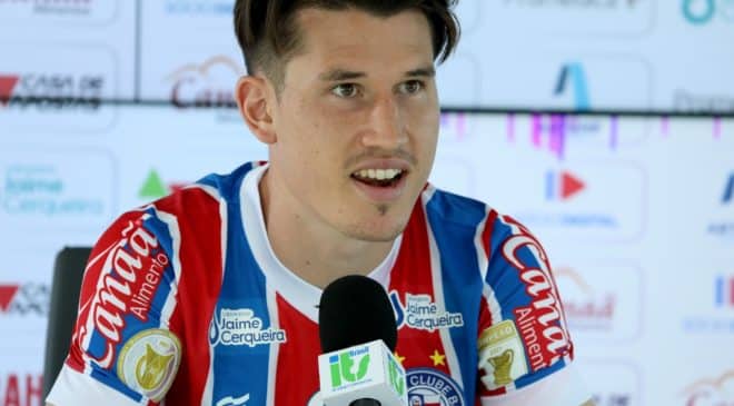Bahia encara o Santos na Vila, com a volta de Gilberto e com o argentino Eugenio Isnaldo pronto para jogar