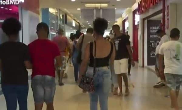 Intenção de consumo das famílias sobe pela quarta vez em setembro