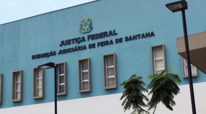 Juiz que indeferiu salário mínimo para criança com deficiência recebeu mais de R$ 100 mil de auxílio em 4 anos