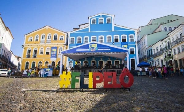 FLIPELÔ: Festa Literária Internacional do Pelourinho acontece em novembro em formato híbrido