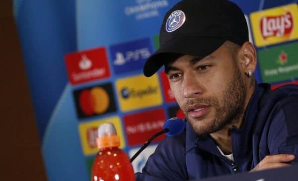 Neymar se recupera e pode atuar no duelo PSG x Olympique Marseille neste domingo (24)