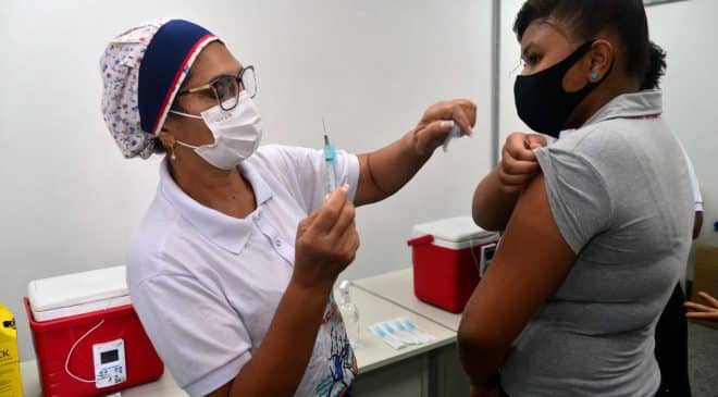 Confira estratégia de vacinação contra Covid-19 nesta segunda (29)
