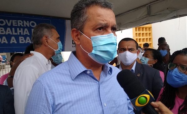 Emocionado, Rui Costa se despede do deputado João Isidório: ‘Foi um pacificador’