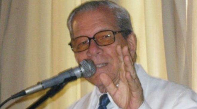 Corpo do professor e escritor João Eurico Matta será cremado nesta terça-feira, no Campo Santo