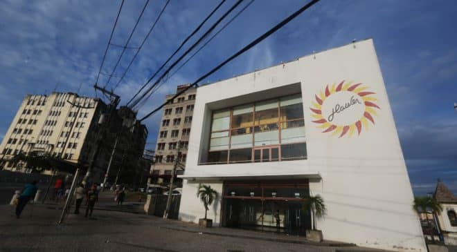 Governo formaliza contrato de concessão do Cine Glauber Rocha