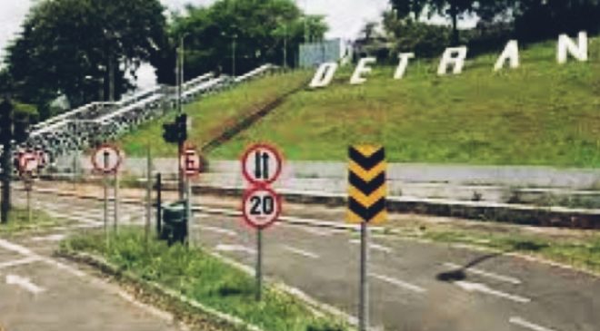 Detran-Ba suspende todos atendimentos nesta segunda feira (29)