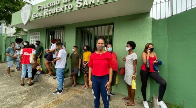 Estudantes da rede estadual participam do último dia de provas do Enem