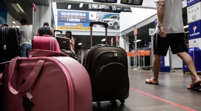 Em cumprimento imediato da decisão  do STF, a Anvisa pedirá o passaporte da vacina nos aeroportos