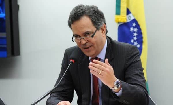 Félix Mendonça critica politização da tragédia causada pelas chuvas na Bahia: Não soma em nada