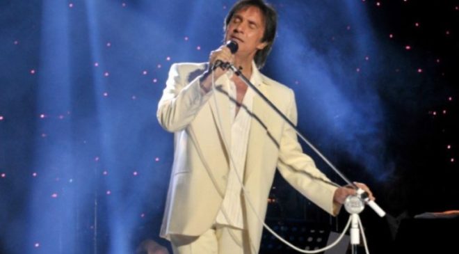 Show de fim de ano de Roberto Carlos na Globo:  Ivete Sangalo, Sandy e Fafá de Belém
