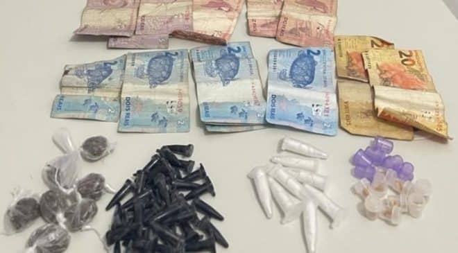Adolescente é apreendido com drogas e dinheiro em Simões Filho