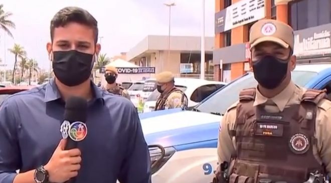 Conheça o soldado da PM que viralizou nas redes sociais após ajudar cadeirante em Salvador