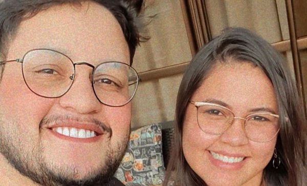 Esposa de Maurílio, da dulpla com Munhoz, faz desabafo sobre a ausência do cantor