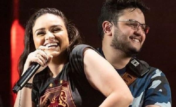 Luíza, da dupla com Maurílio, faz desabafo sobre a morte do cantor