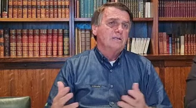 Bolsonaro ameça governadores e prefeitos e diz,”seguirá lei” que pode dar reajuste a professores de 33%