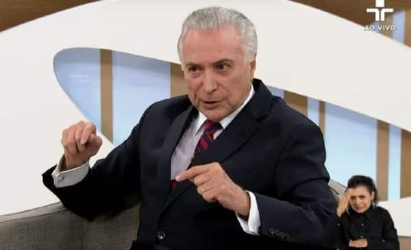 Michel Temer volta a criticar Dilma Rousseff em artigo