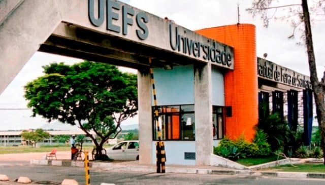 Uefs começa nesta quinta-feira (10) o período de comprovação digital de vacinação dos estudantes