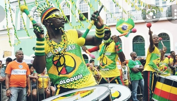 Vídeo da Banda Oludun, lembrando os  velhos carnavais
