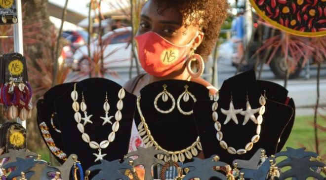 Feira de Economia Solidária da Bahia acontece em Salvador