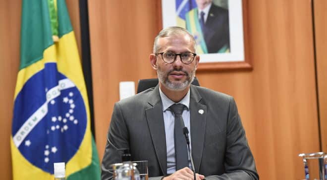 Ministro diz que recuperação da aprendizagem é o principal desafio