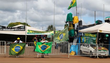 Polícia do DF desiste de operação para desmontar acampamento bolsonarista