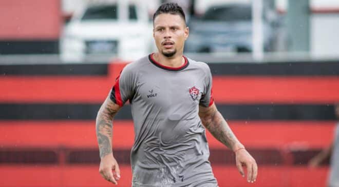 Vitória treina duro para a estreia no Campeonato Baiano, contra o joga contra o Bahia de Feira