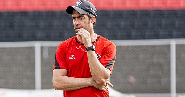 João Burce explica a derrota  do Vitória para o Cancão de Fogo7