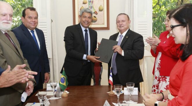 Governo do Estado entrega projeto da Lei de Diretrizes Orçamentárias 2024 à Alba
