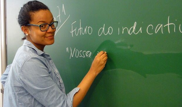 Estado da Bahia convoca 165 aprovados em concurso da área da educação
