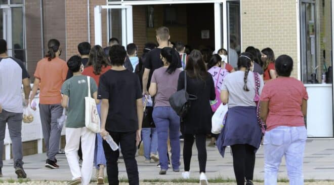 MEC anuncia processo seletivo para 60 mil vagas remanescentes do Fies