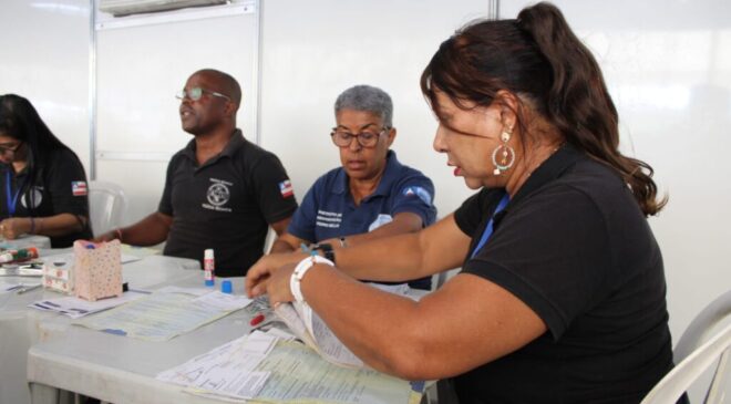 Pedro Mello emite 900 carteiras de identidade durante Feira Março de Todas as Mulheres