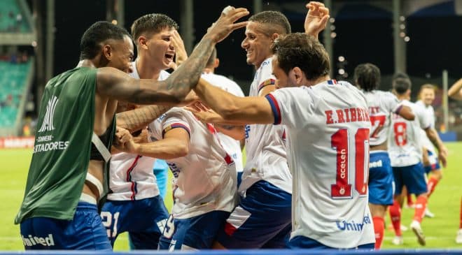 Bahia vence o The Strongest e avança à 3ª fase da à 3ª fase da Libertadores e faz a festa com a torcida