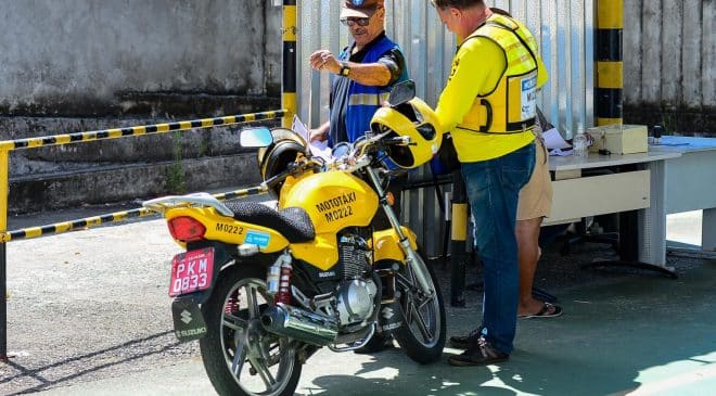 Mototaxistas podem regularizar situação junto à Prefeitura até esta quinta feira