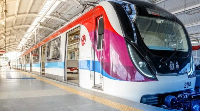 CCR Metrô Bahia abre vagas exclusivas para mulheres no cargo de operadora de trem