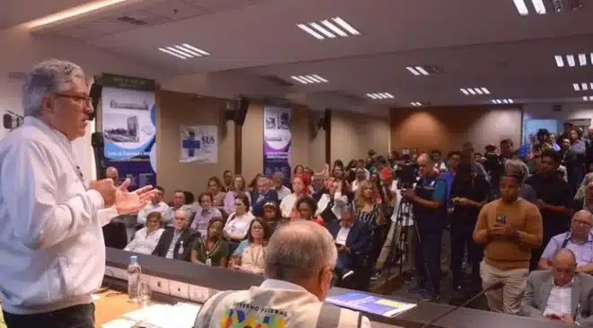 Ministro da Saúde quer “enterrar de vez a tabela SUS”