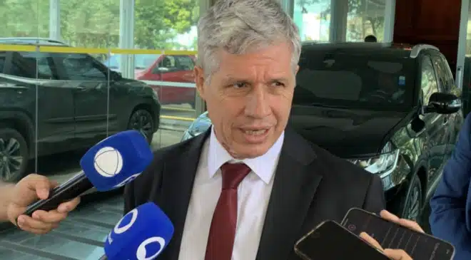Ministro afirma que queda nos preços das carnes deve acontecer em duas semanas
