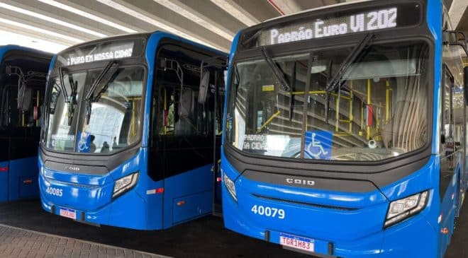 Prefeitura reforça frota convencional e BRT Salvador com ônibus climatizados