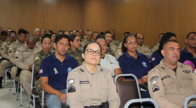 Forças de segurança participam de capacitação em Direitos Humanos, na Micareta de Feira